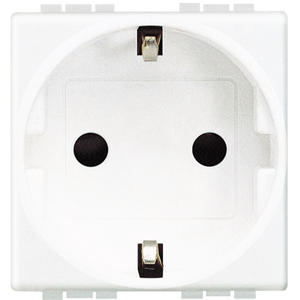 BTC LIVING LIGHT 2M PRIZA 2P+T 16A ALBA N4141